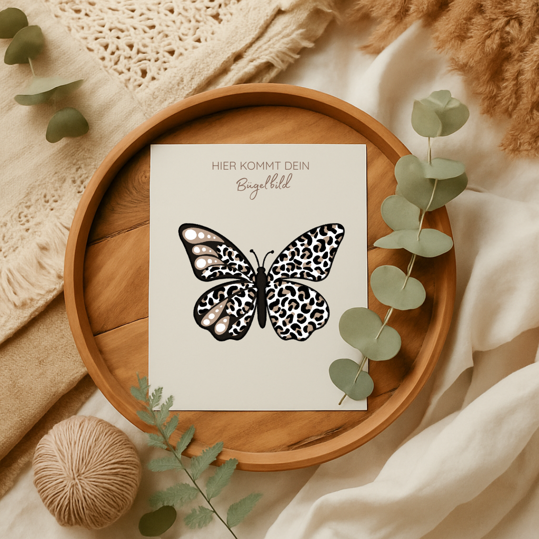 Bügelbild: Leo Butterfly