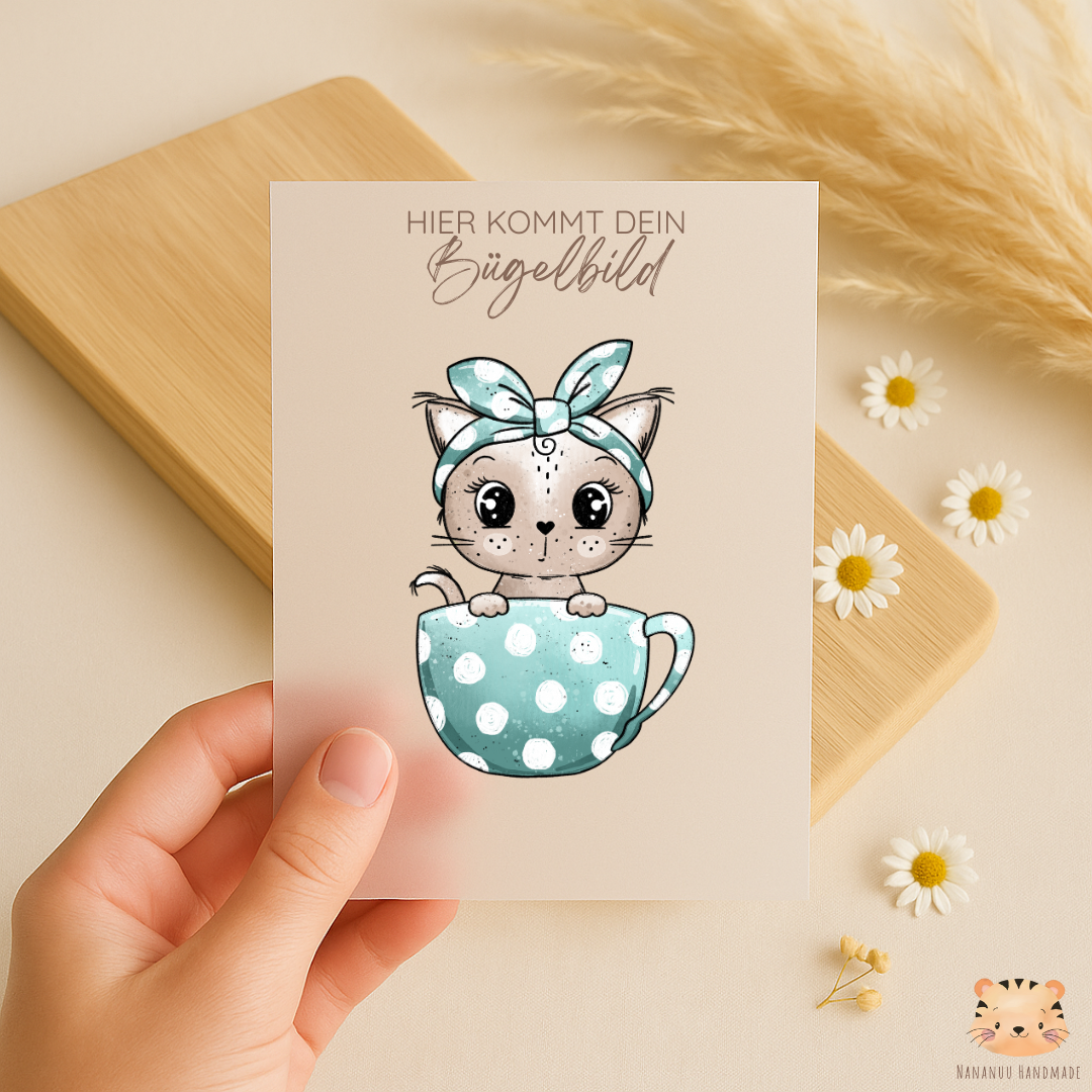 Vorbestellung: Bügelbild Tassenkitty