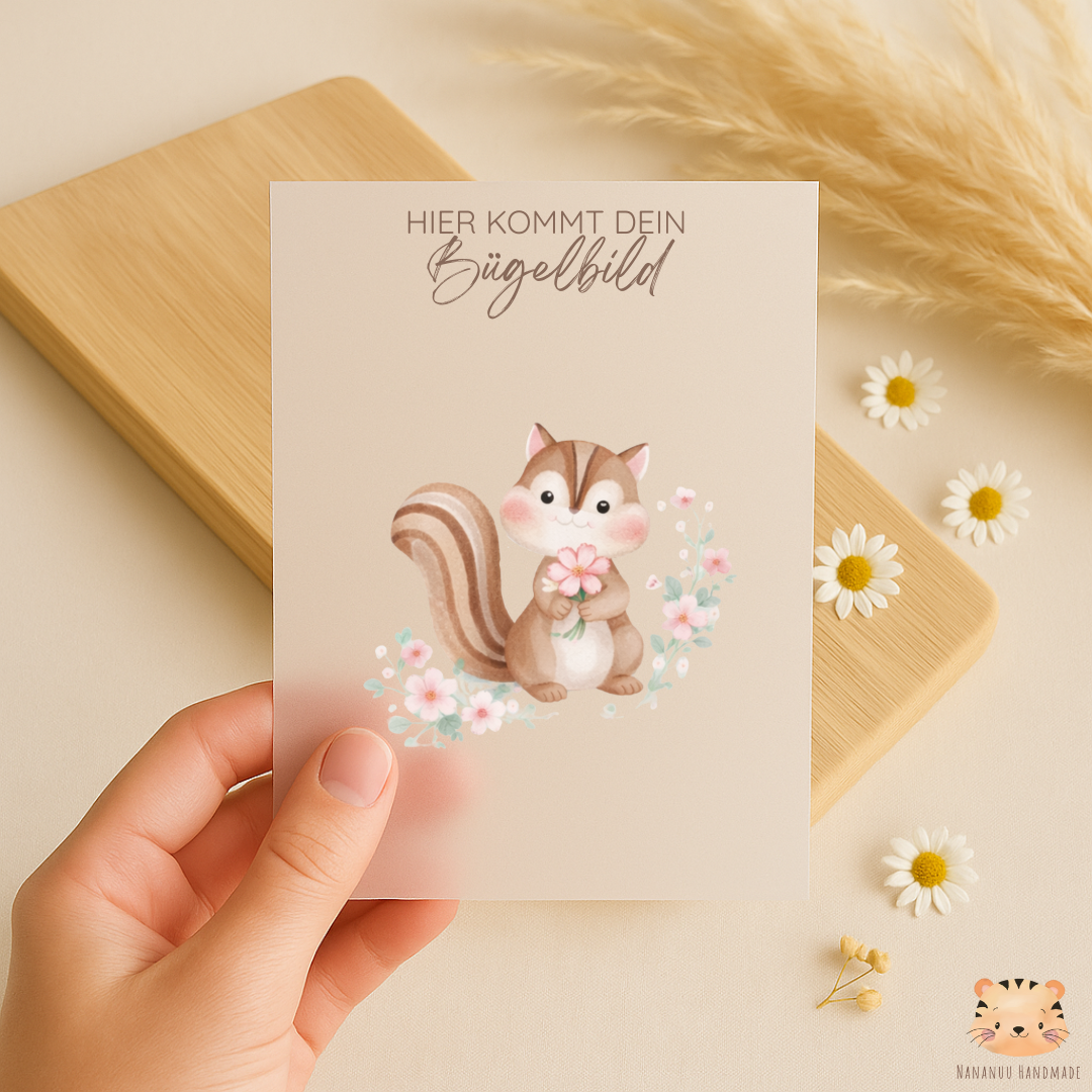 Vorbestellung: Bügelbild Blumenhörnchen