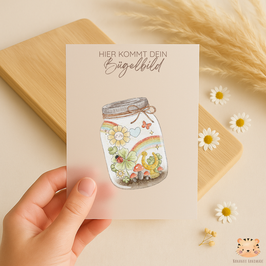 Vorbestellung: Bügelbild Glück im Glas