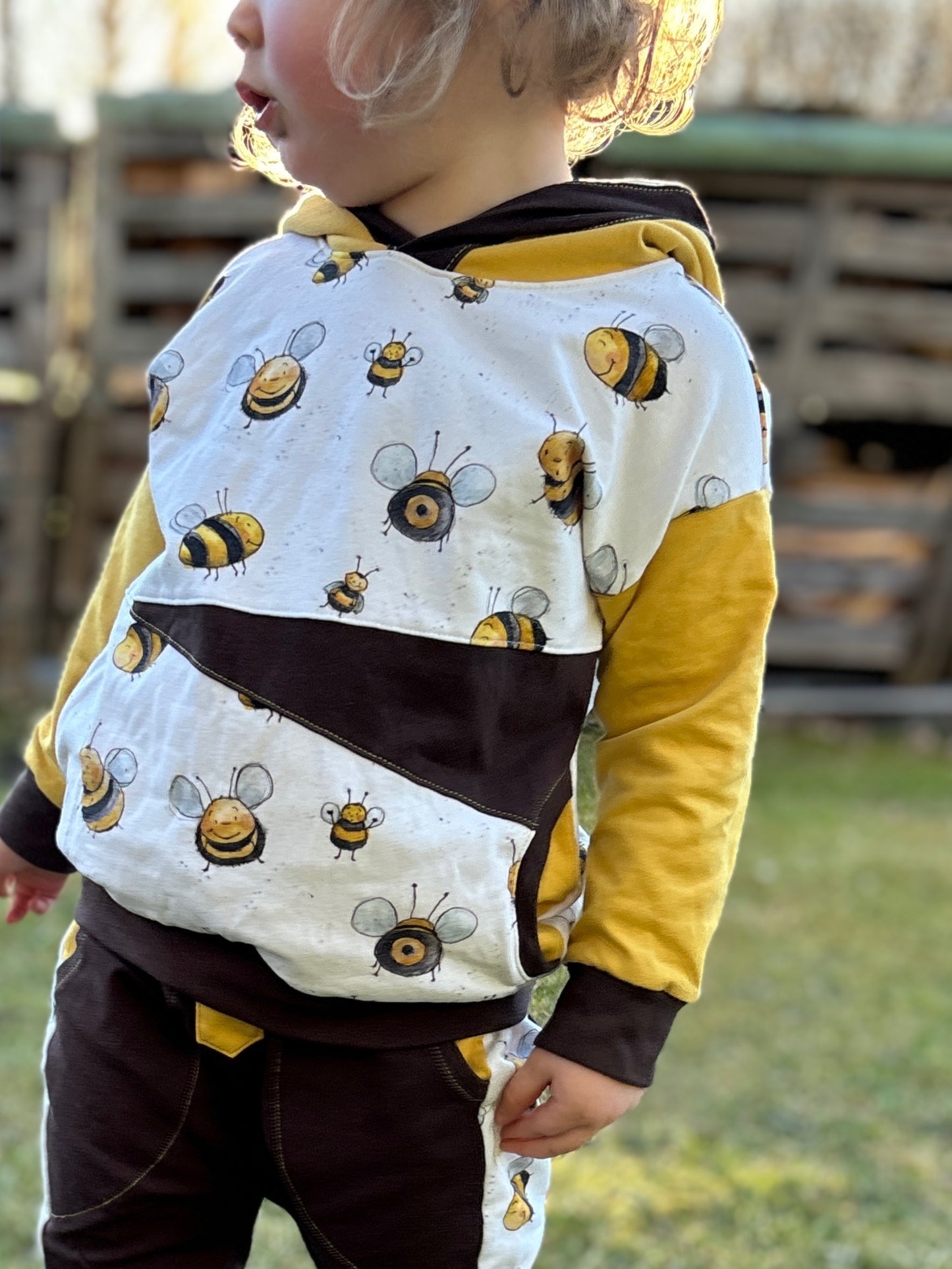 Schnipsel Sweater 80-152