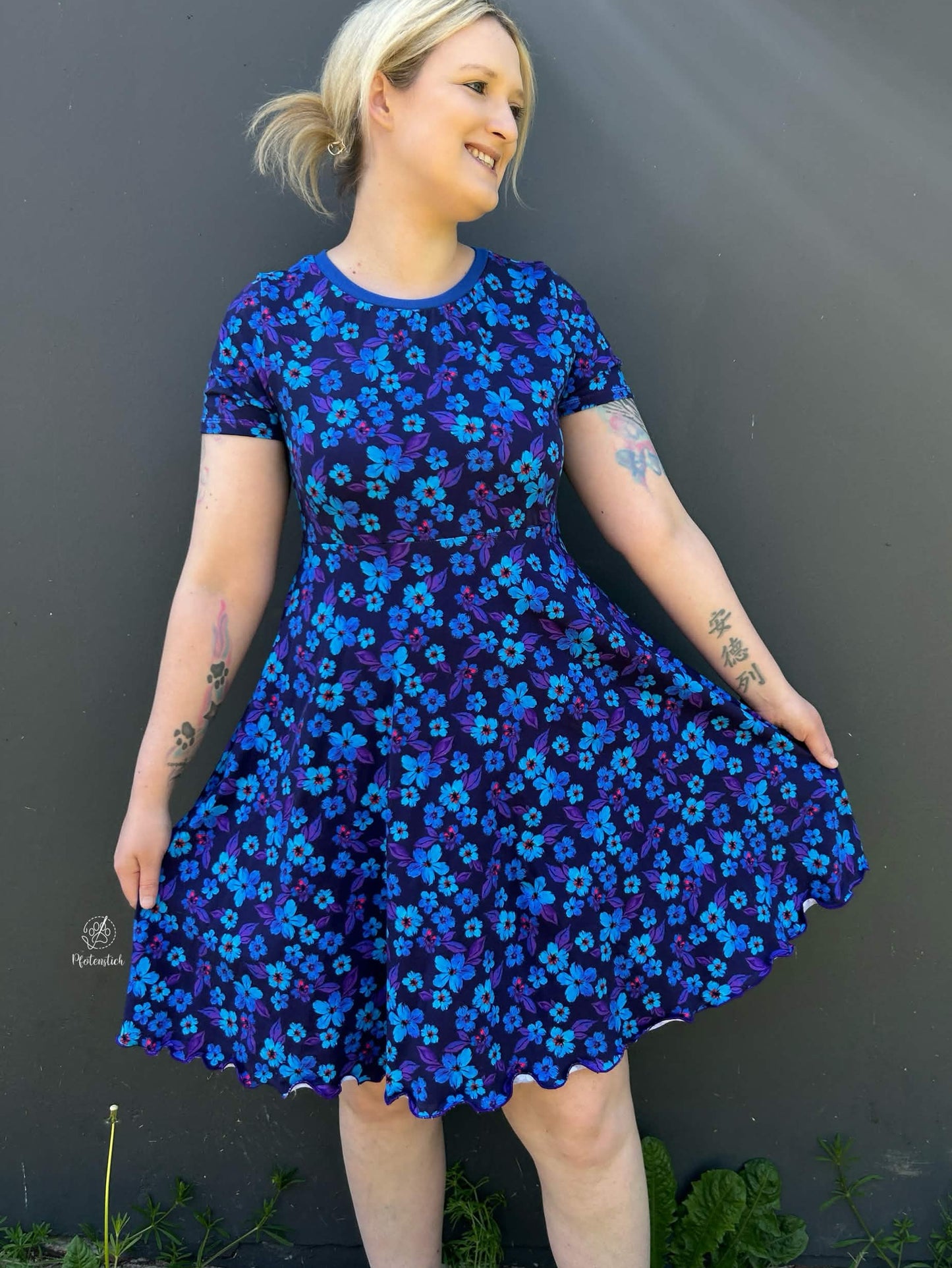 Not So Basic Dress DAMEN